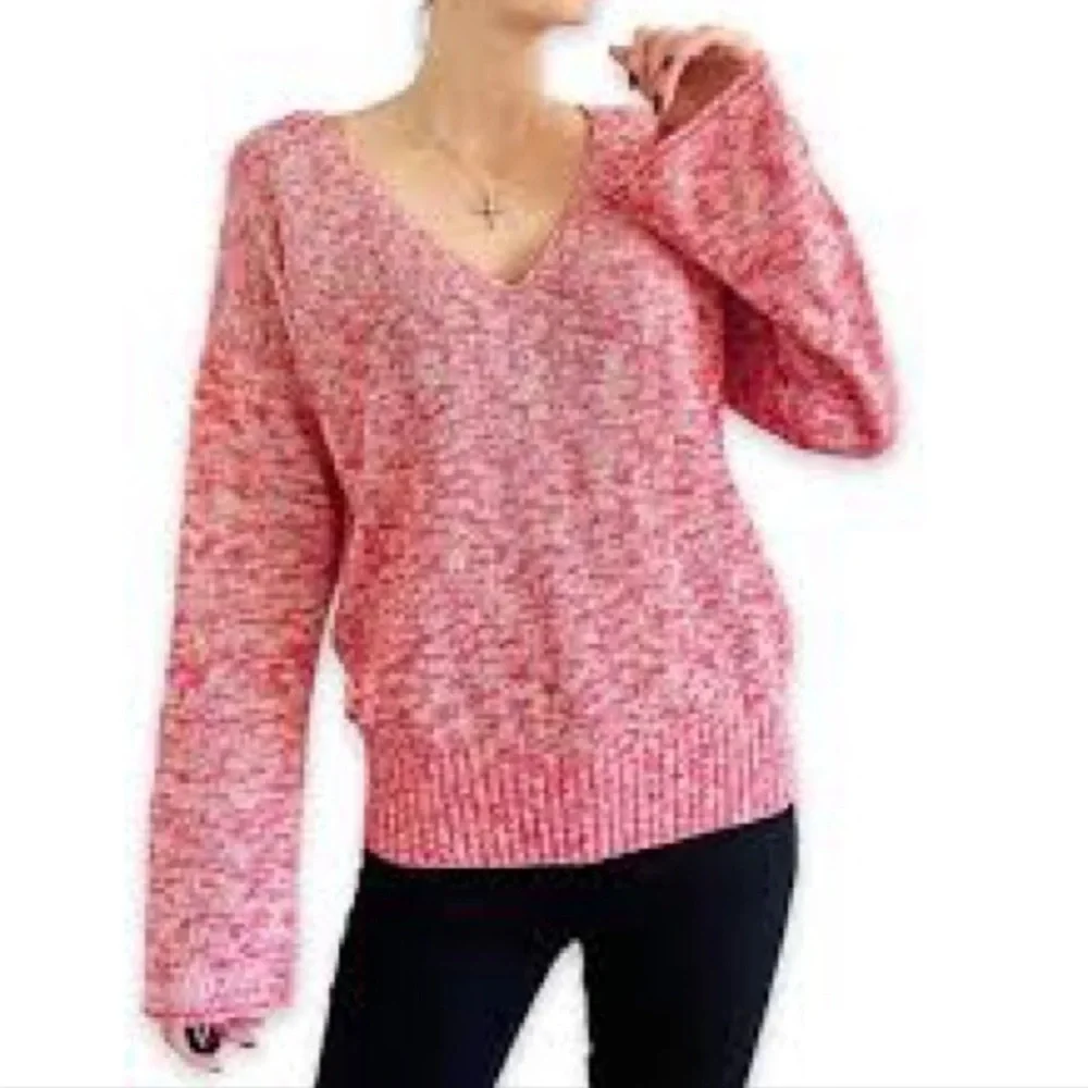 J. Crew Cozy Pink V-Neck Sweater In EUC. Size XS